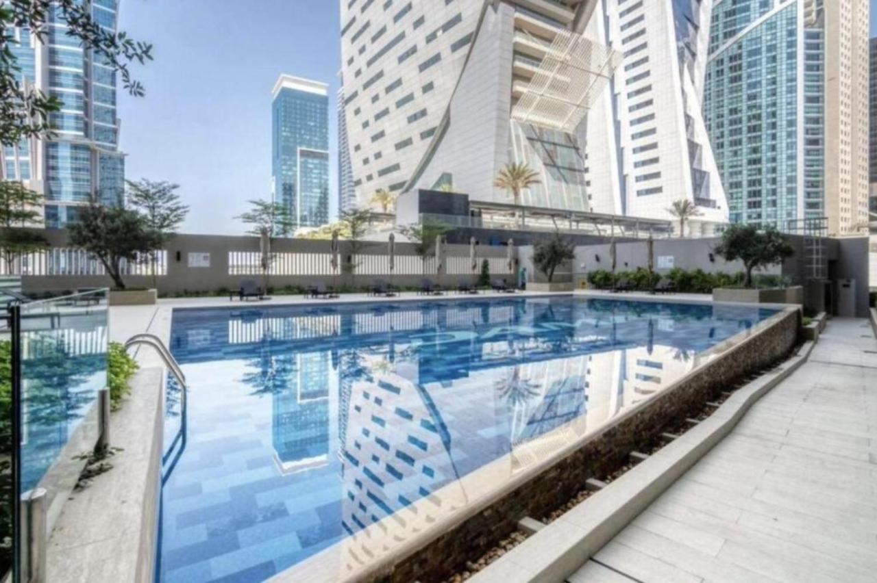 Citihome - 1Br At Merano Tower By Damac Дубай Екстериор снимка