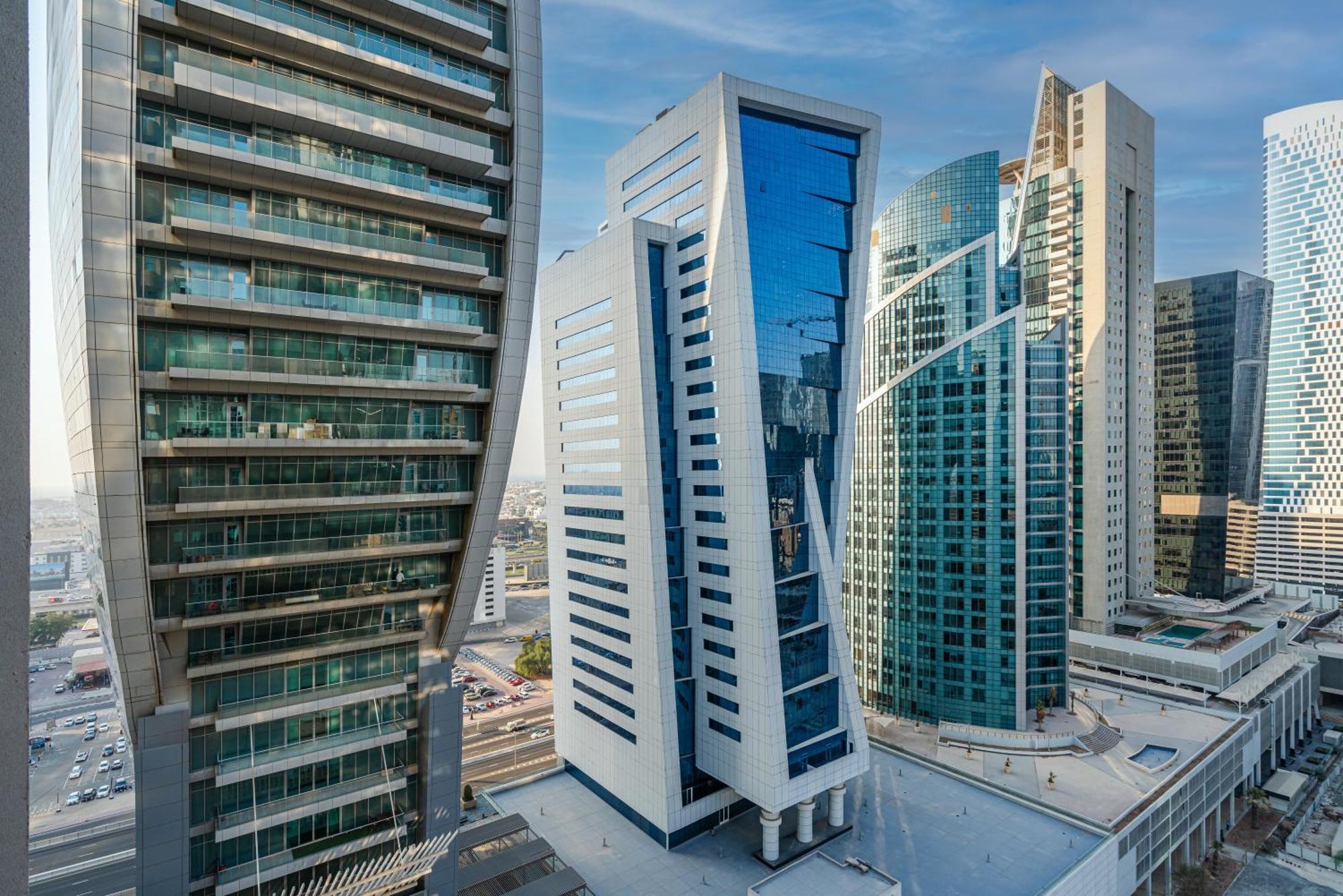 Citihome - 1Br At Merano Tower By Damac Дубай Екстериор снимка